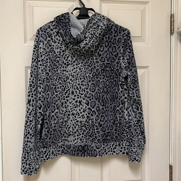 Leopard jacket - Picture 4 of 5